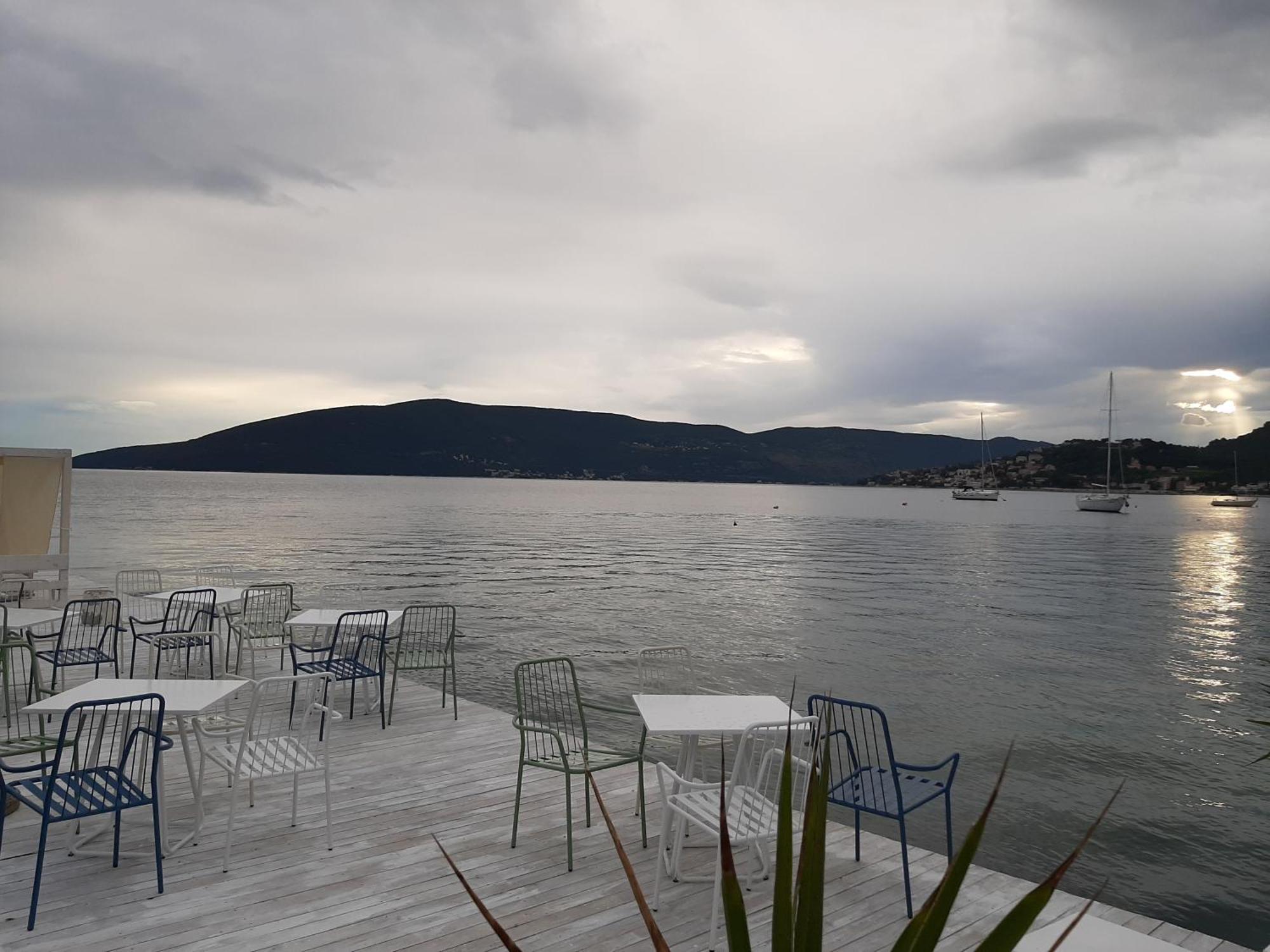 Apartments Ogurlic Herceg Novi Szoba fotó